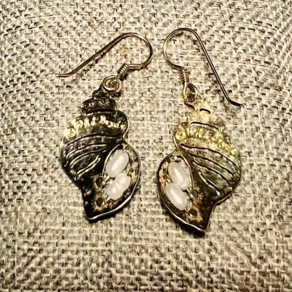 Wild Byrde Conch Shell Dangle Earrings Pearl French Hook Seashell Eclectic Artsy